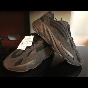 Adidas Yeezy Boost 700 v2 “Vanta”